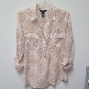 White House Black Market Beige and White Patterned Button Down Shirt